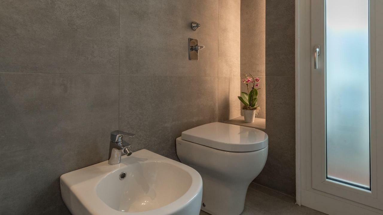 Stunning View Apartment Milano Ngoại thất bức ảnh